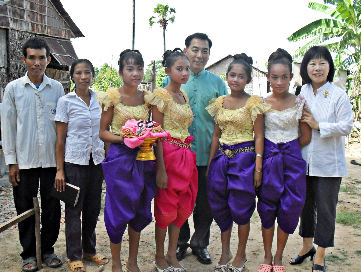 សូមធ្វើការមានប្រយោជន៍ និង សូមរកចំណូលតាមរយៈសំឡីអនាម័យ ស៊ូនស៊ូ 1