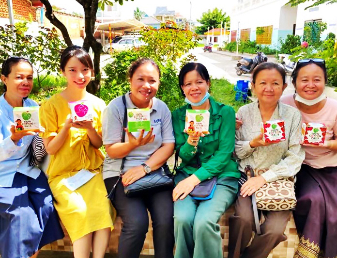 ស័្មគ្រចិត្ត ក្នុងសហគមន៍ 19